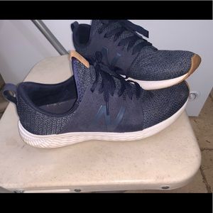 Men’s new balance shoes